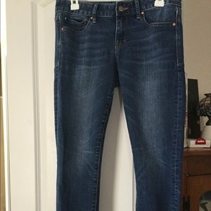 Gap always skinny jeans Excellent condition.